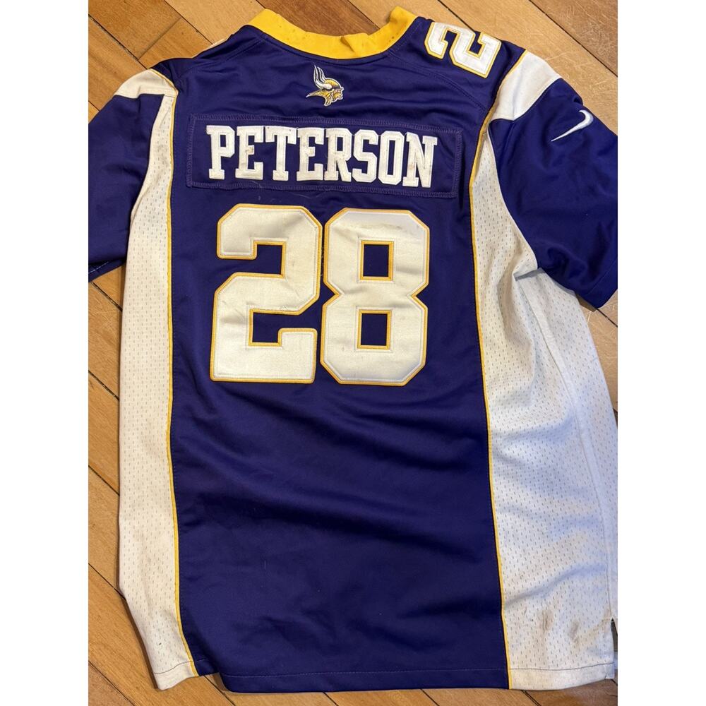 Adrian Peterson #28 Minnesota Vikings NFL Nike On Field Women's medium Jersey